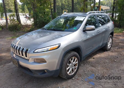 2017 Jeep Cherokee Latitude 4X4 from USA, damaged, VIN 1C4PJMCS2HW631714